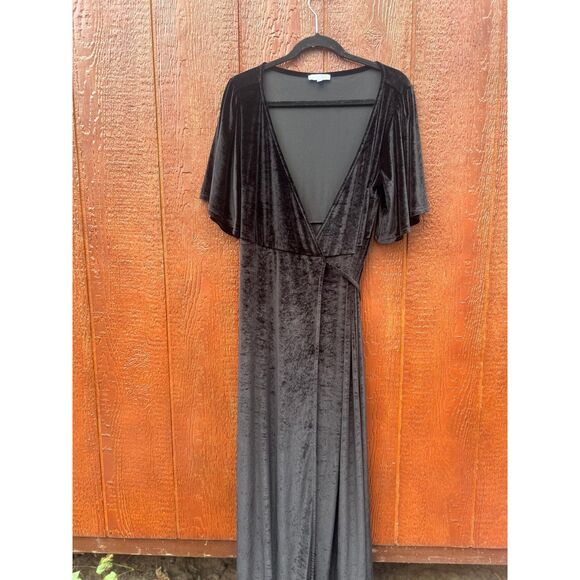 Baltic Born Meghan Velvet Wrap Maxi Dress in black size XL Wedding Prom Witchy - Picture 5 of 5